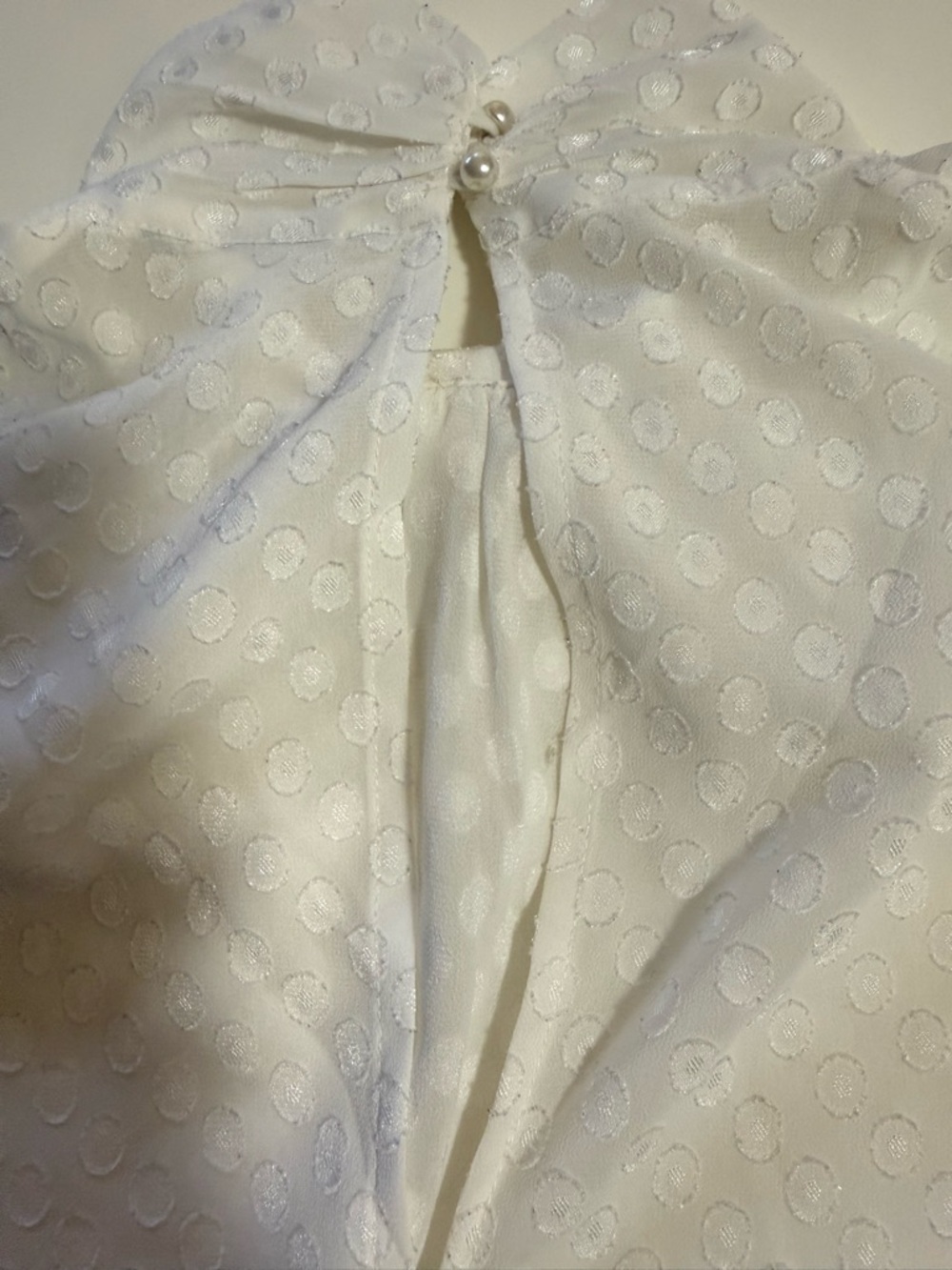 H&M White Sleeveless Bow-Neck Camisole - Picture 6 of 9